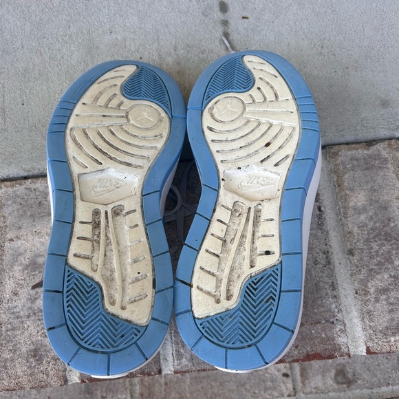 Jordan 1 Elevate Low SE University Blue (Women's) - Picture 4 of 4